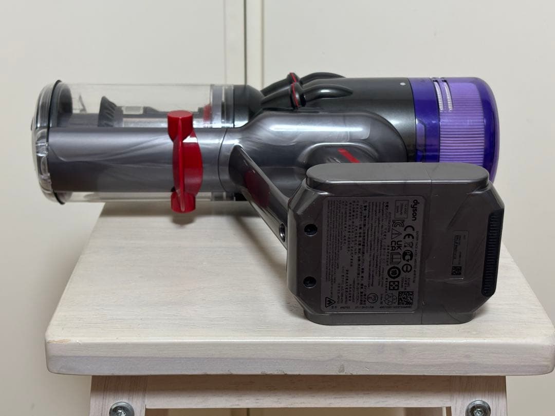 【洗浄清掃品】ダイソン Micro 1.5kg SV21 ノズル付