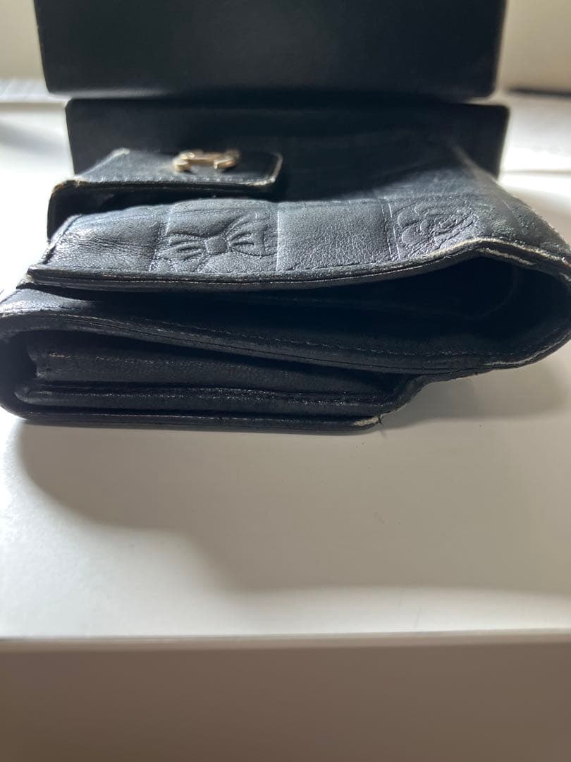 CHANEL　アイコンライン　ブラック 　二つ折り財布　財布 　長財布