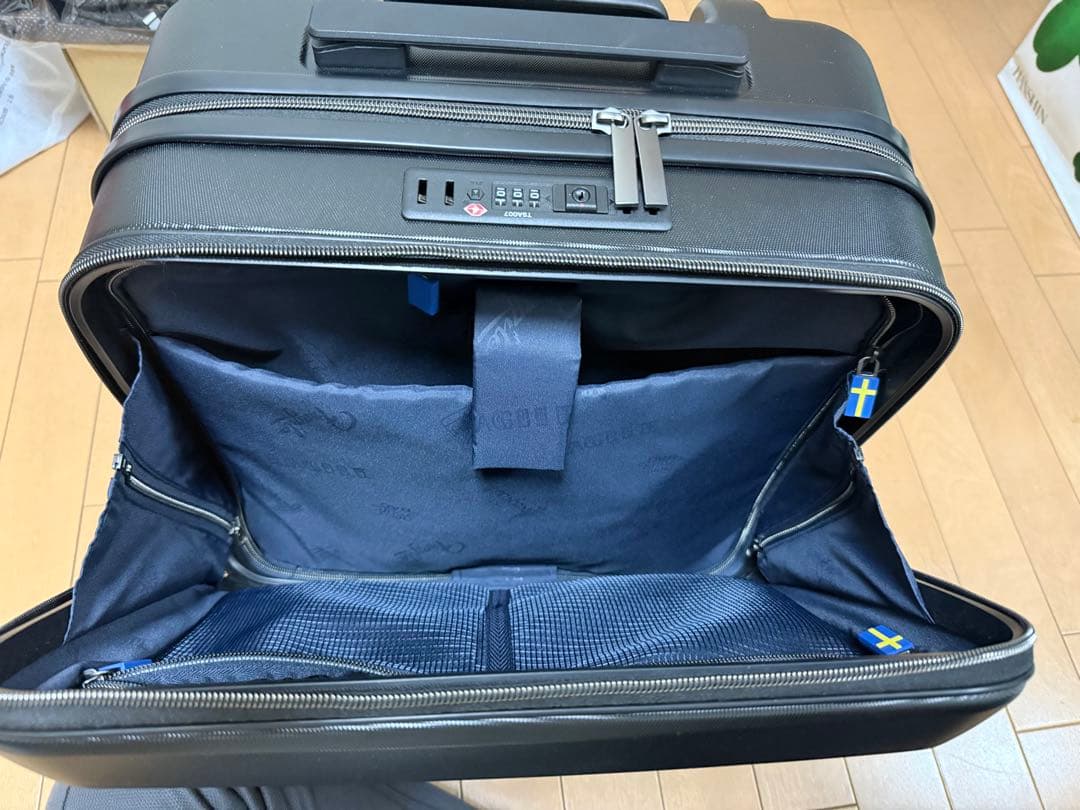 イノベーター　INV36 innovator ビジネスキャリー　　スーツケース