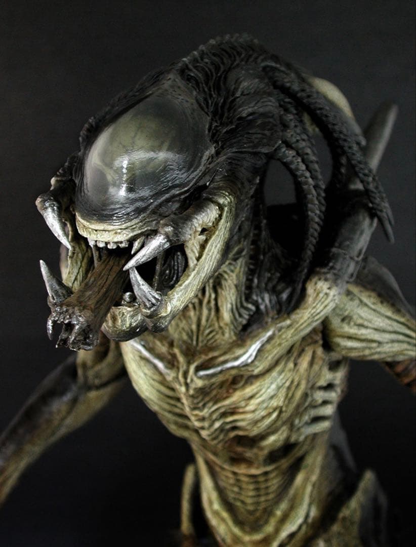 ホットトイズ　AVP2 エイリアンズvsプレデター　プレデリアン