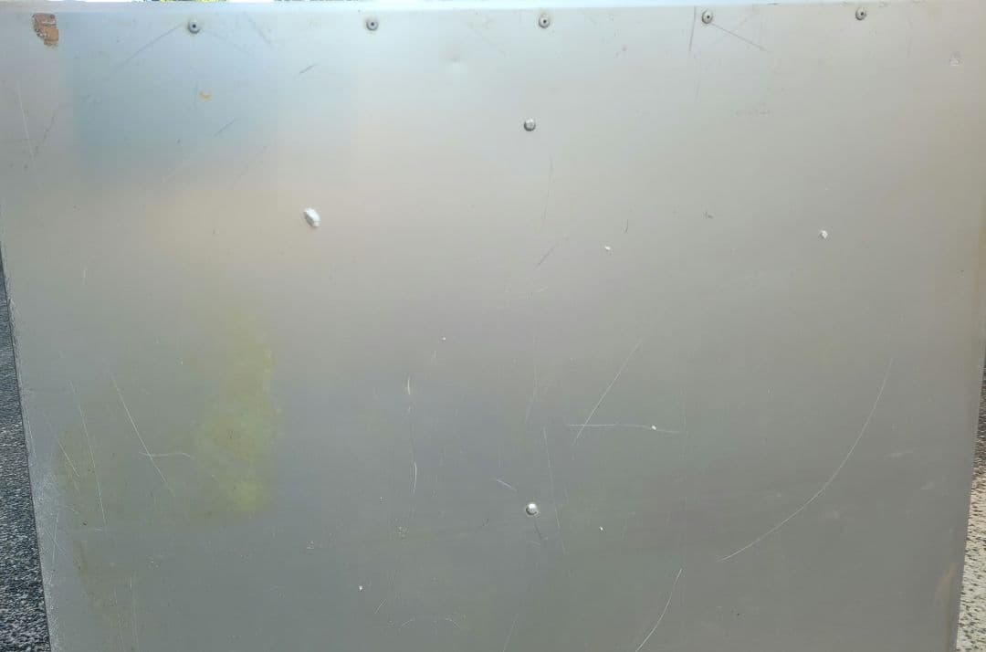 アルミ製犬ケージ 約79cm x 48cm x 69cm 2頭入り