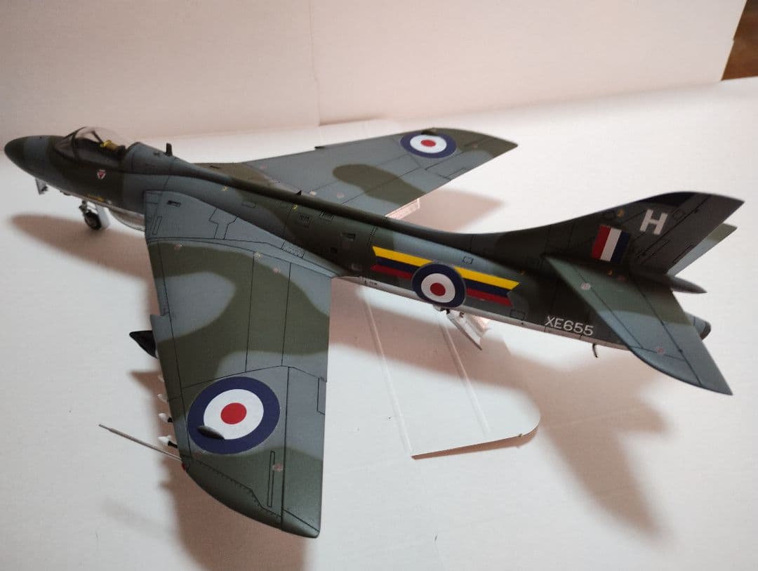 プラモデル完成機　1/48　ホーカーハンターFGA.9