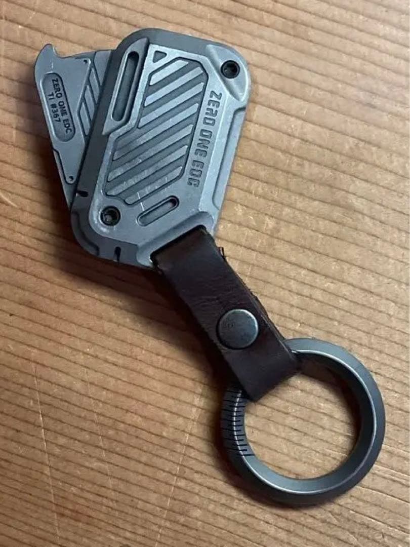 01 ZERO ONE EDC POP フィジェット トイ スライダー チタン