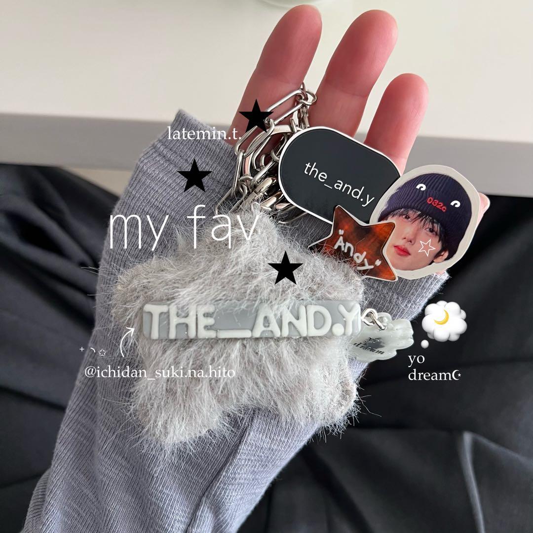 ハンドメイド　キーホルダー　名前入れ　オーダー　nctdream チソン