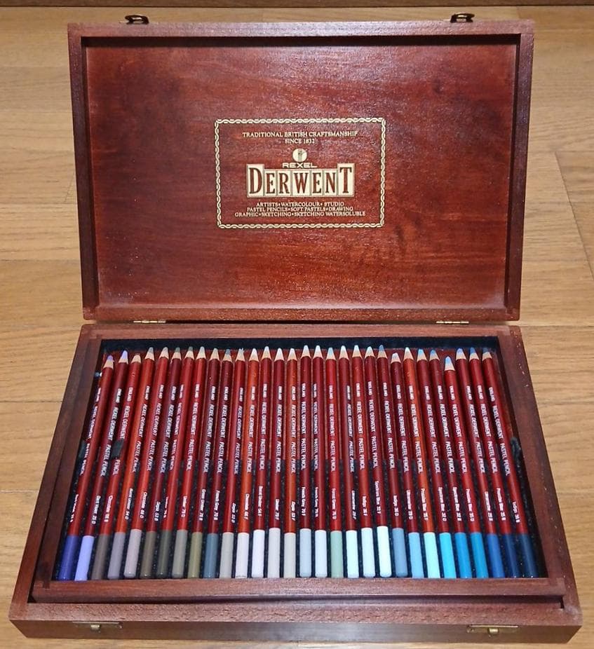 値下げ　ダーウェント　DERWENT PASTEL PENCILS 90色