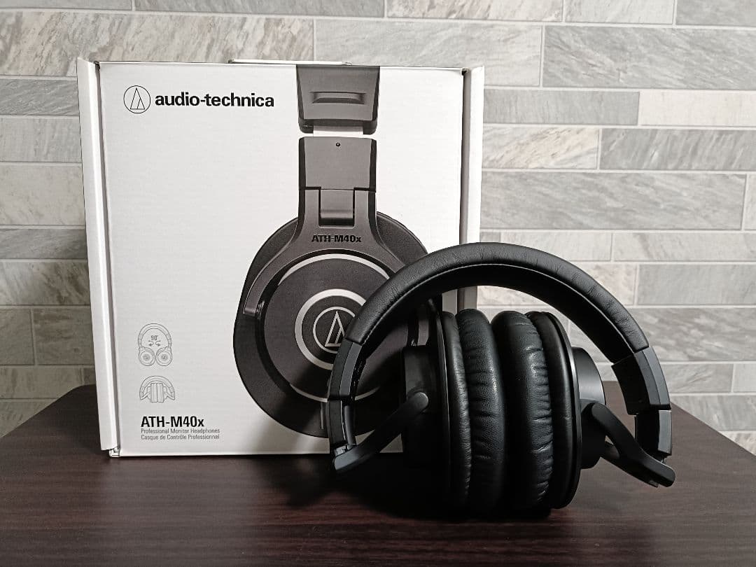 交換用イヤーパッド付き audio-technica ATH-M40x