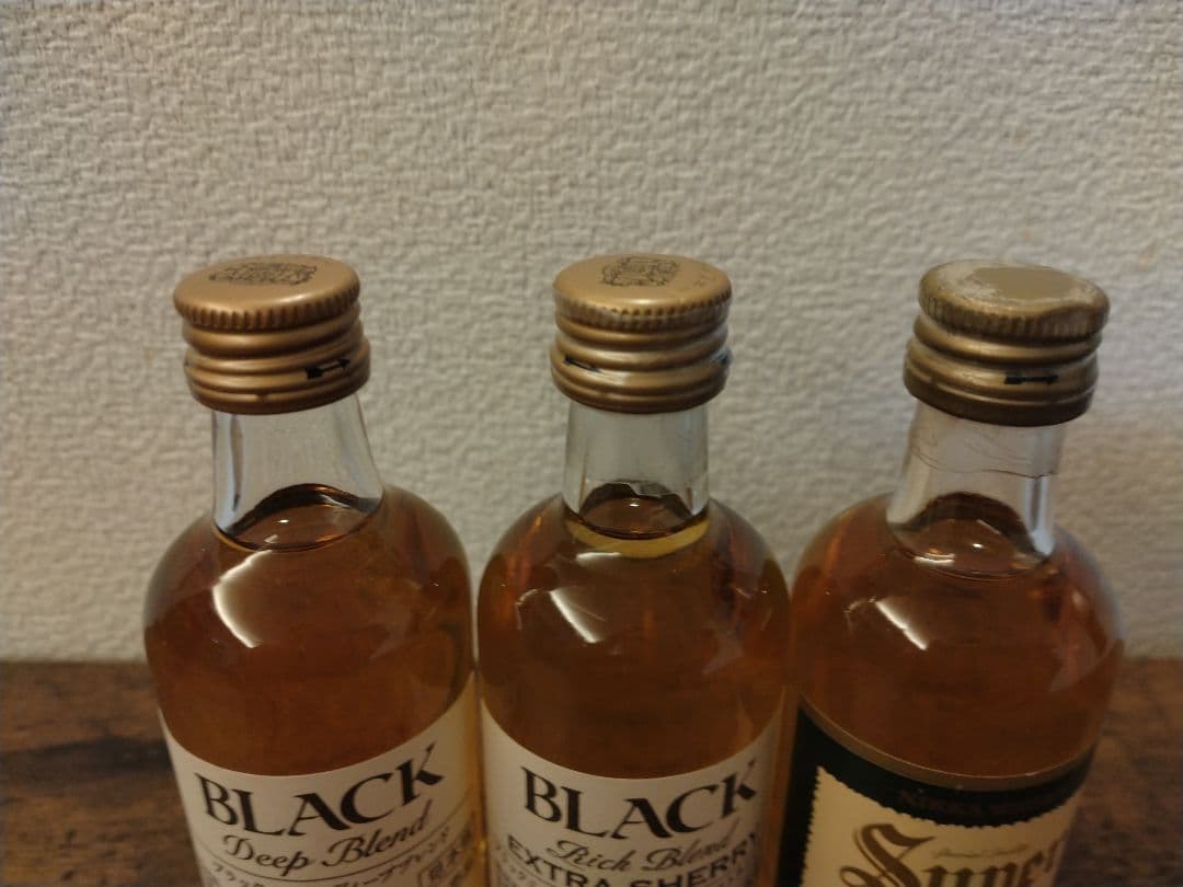 ウイスキーミニチュアボトル3本セット