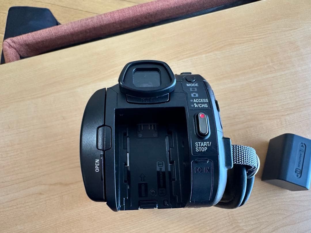 SONY デジタルHDビデオカメラレコーダー　HDR-XR520V