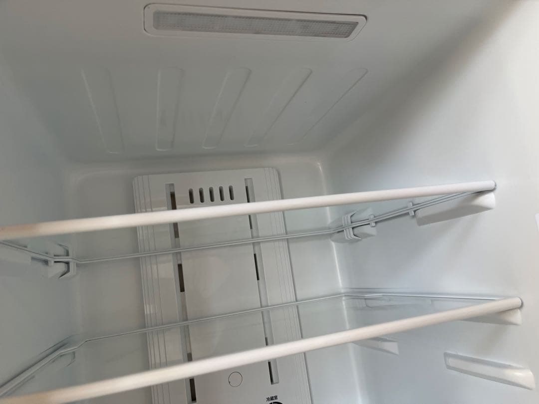 TOSHIBA GR-U15BS(W) 冷凍庫 153L 2023年　東芝 一人