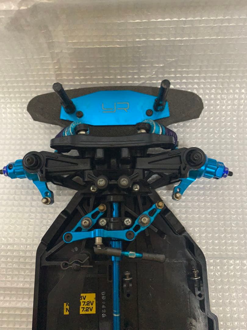 タミヤ　TT-02 フロントタイロッド欠損