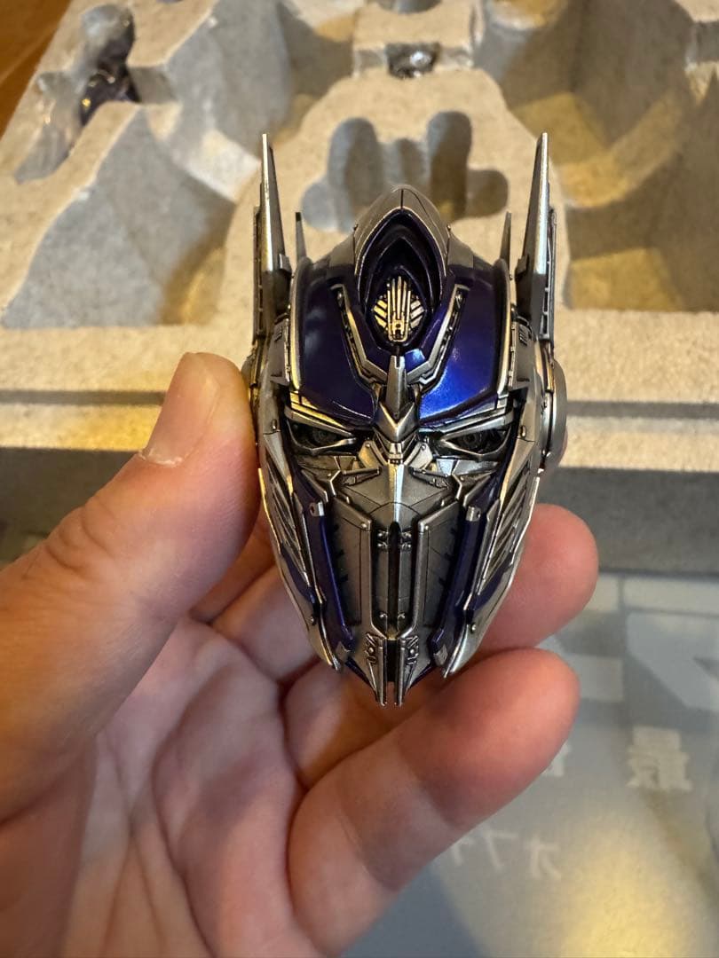 ThreeA オプティマスプライム プレミアム版　カスタムヘッド付き