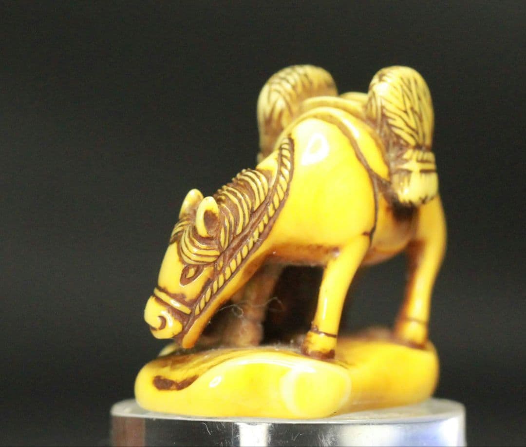 秀正 在銘 江戸時代 根付 「藁立 農耕馬 と 唐子 秋の情景」 名品