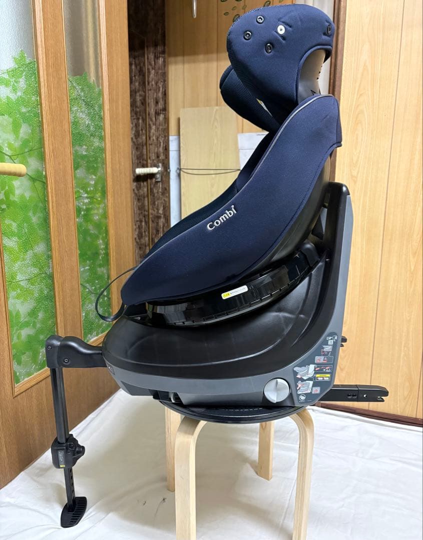 コンビ クルムーヴ コンパクト R129 エッグショック JQ 新生児 一部新品