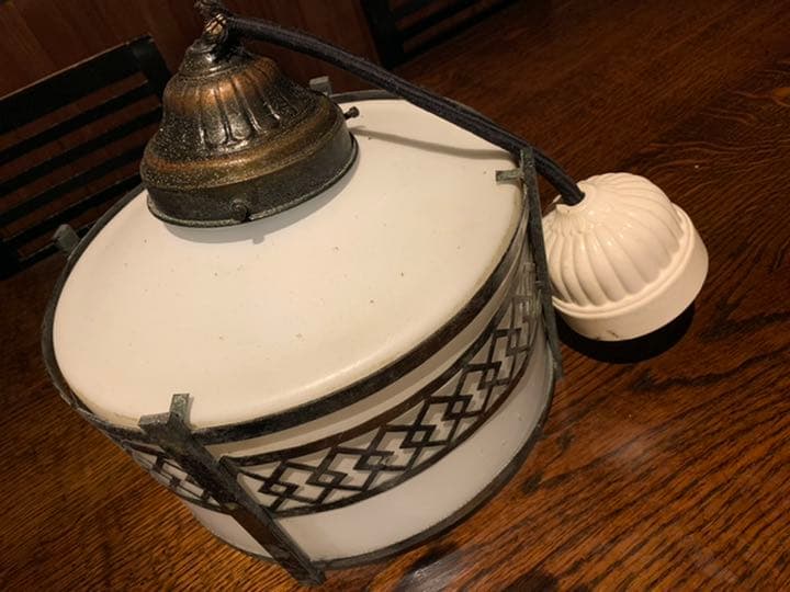 大正期から昭和初期にかけての電笠です。