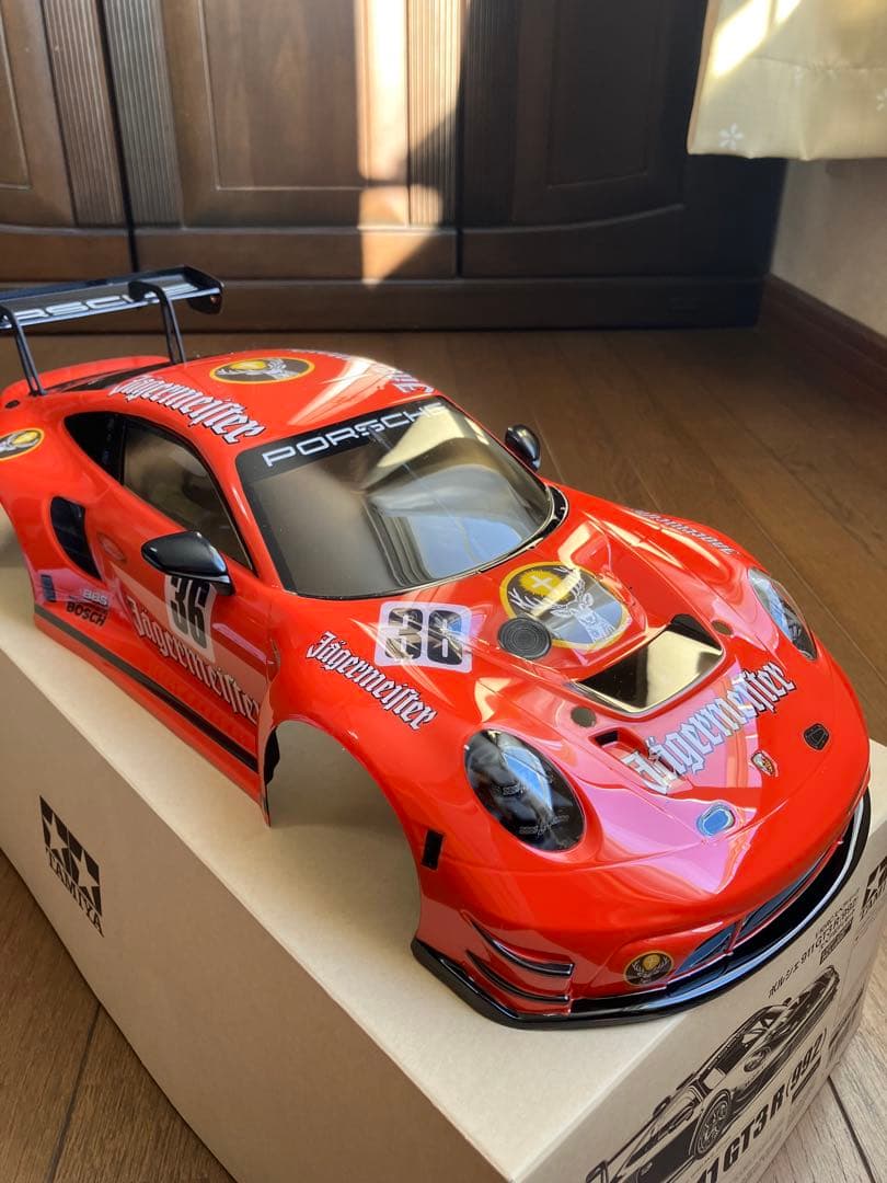 タミヤPorsche 911 GT3 R Jägermeister 風ボディ