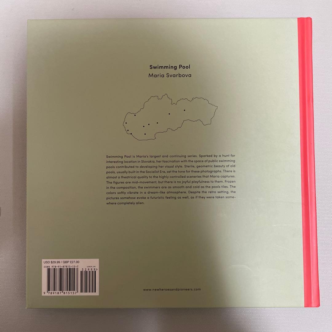 【写真集】Swimming Pool Maria Svarbova
