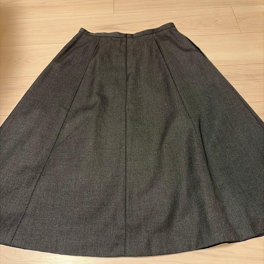 フォクシー　グレー フレアスカート ポケット付き