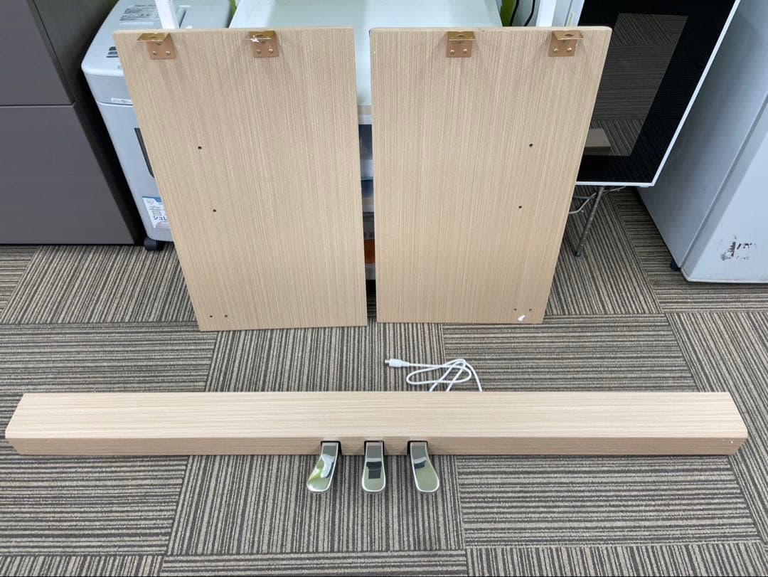 電子ピアノ88鍵盤　ハンマーアクション鍵盤　オークベージュ