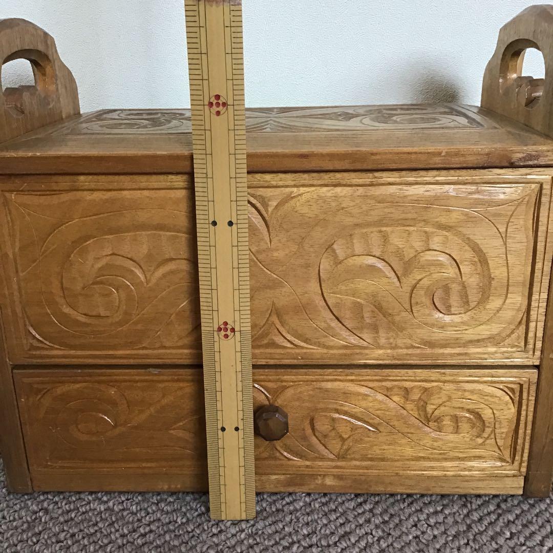 美品☆アイヌ工芸　木彫　アンティーク　アイヌ紋様　収納ボックス