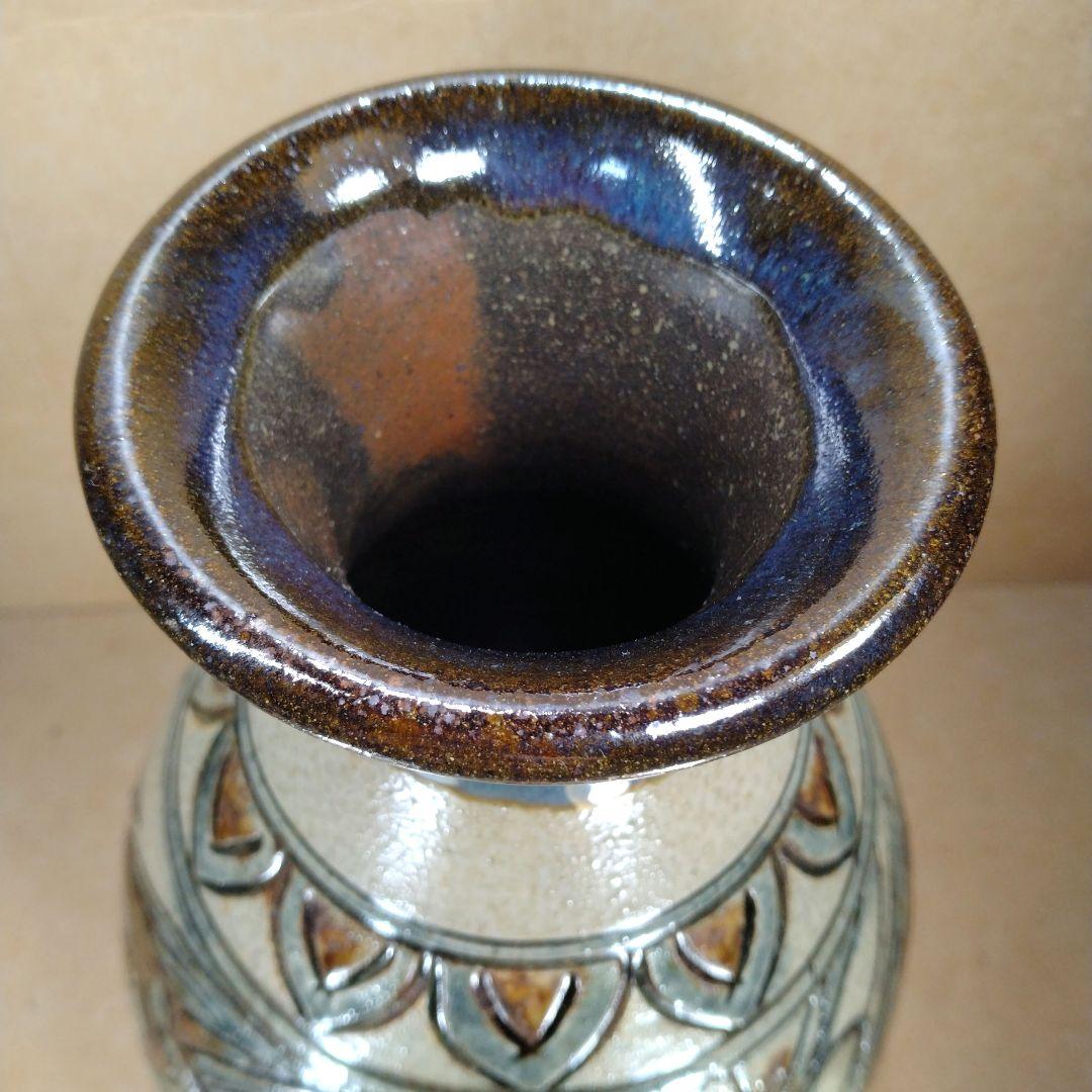 【本物保証】金城次郎 海老魚紋花瓶(海老2魚2）共箱 栞 人間国宝 美品 壷屋焼