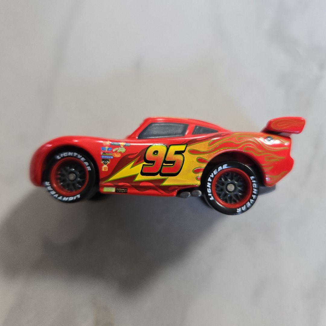 非売品トミカ RSライトニング・マックイーン