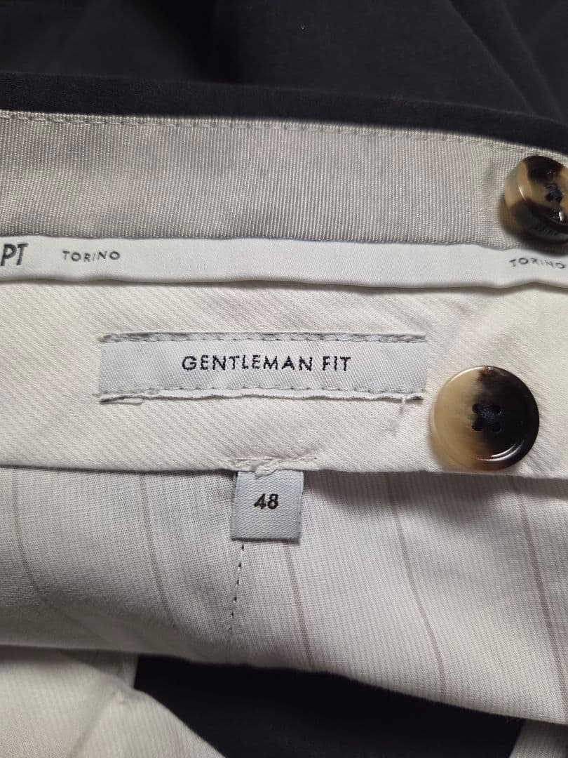 【新品】ピーティートリノ　GENTLEMAN　シルク混　チノパン　48　春秋冬