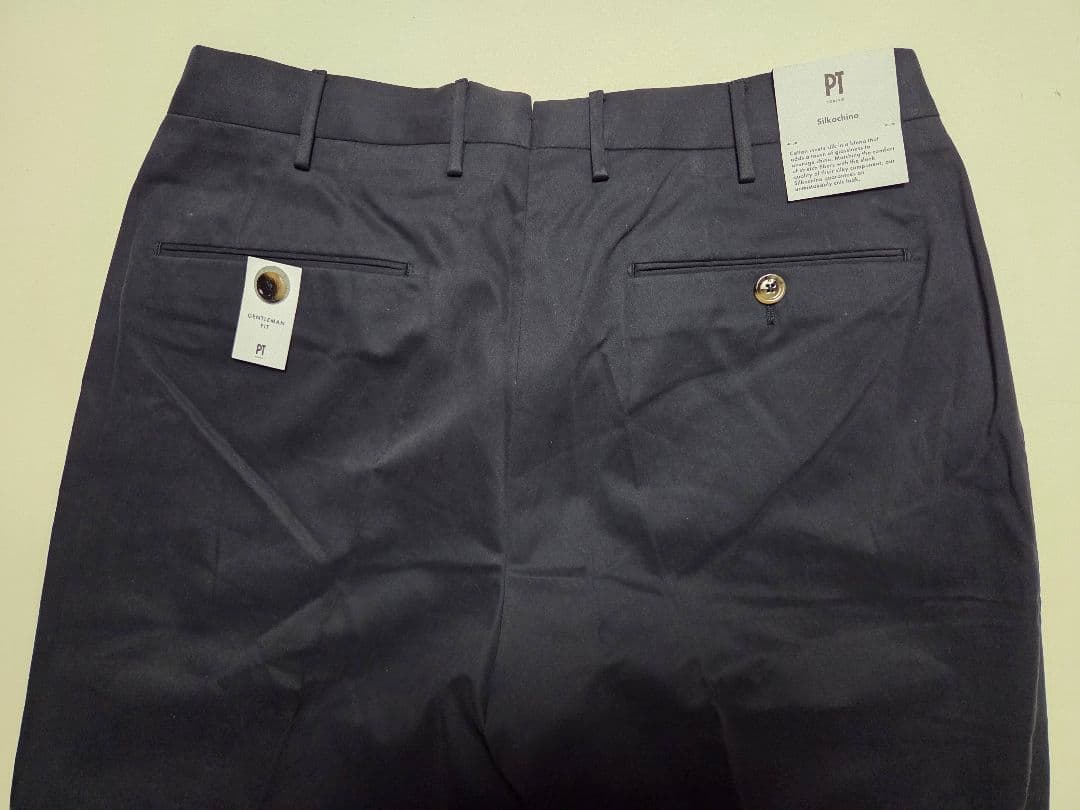 【新品】ピーティートリノ　GENTLEMAN　シルク混　チノパン　48　春秋冬