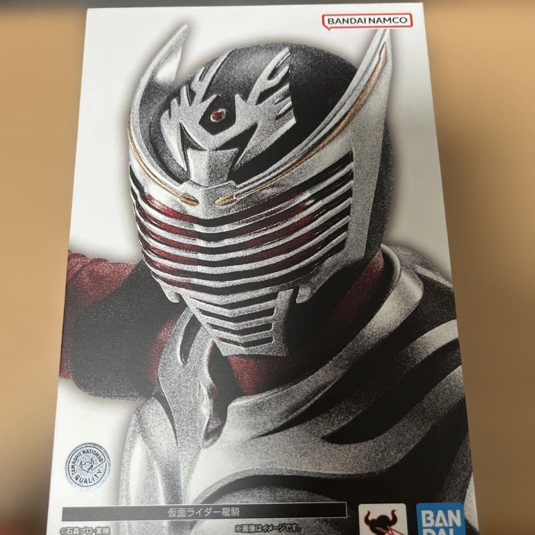 【新品】S.H.フィギュアーツ（真骨彫製法） 仮面ライダー 龍騎
