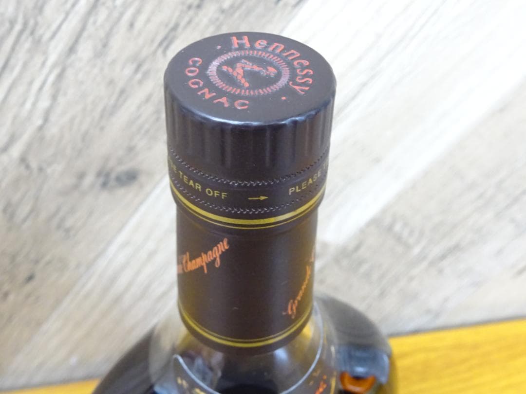 熊001 ヘネシー XO グランドシャンパーニュ 700ml 40％