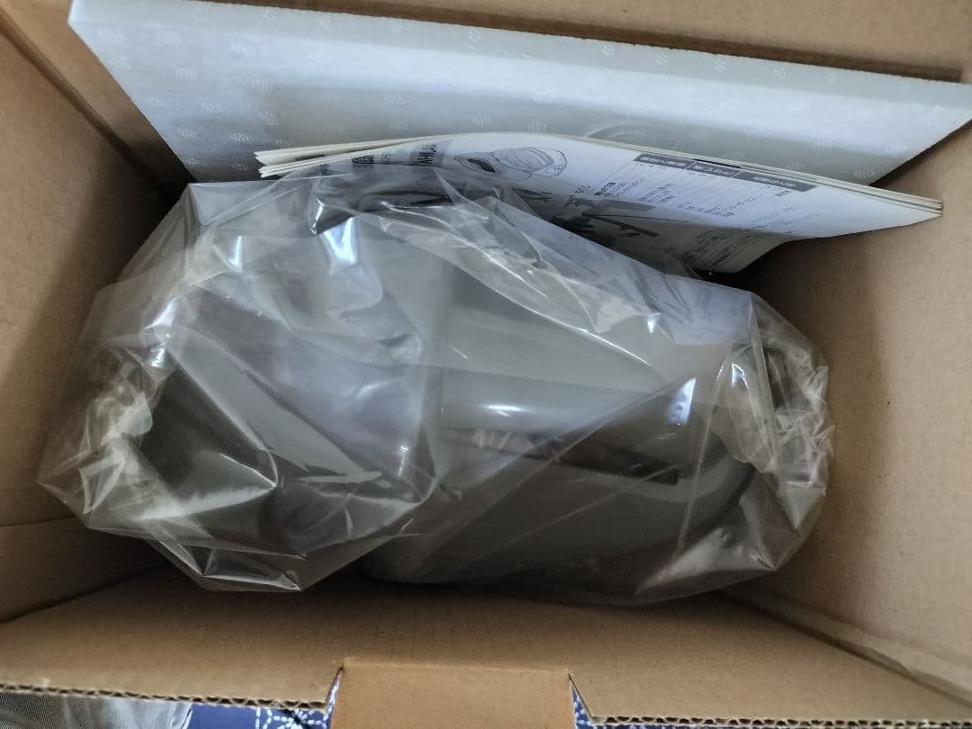 【新品未使用品】Panasonic スチームアイロン NI-WL404−P