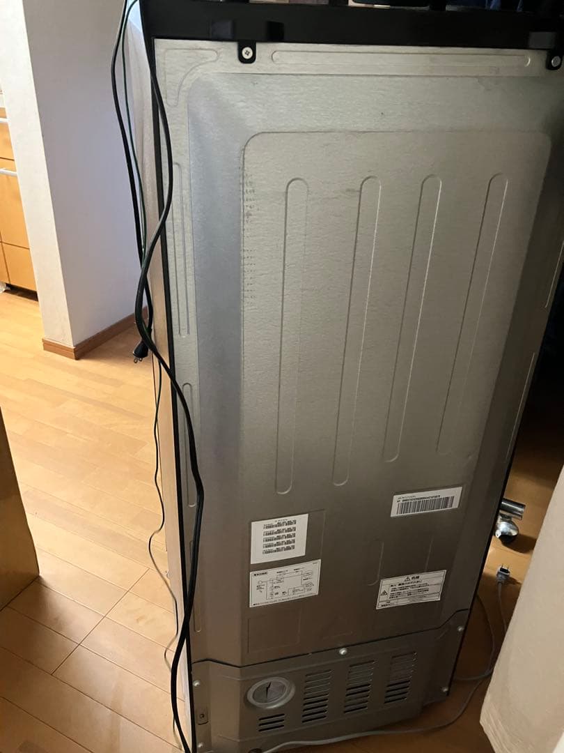 Haier2ドア冷蔵庫 121L 送料込みたのめる便　引越しの為6/1までの出品