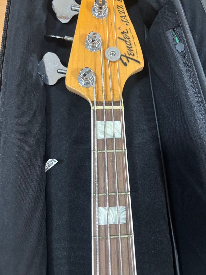 ベース Fender USA American Vintage