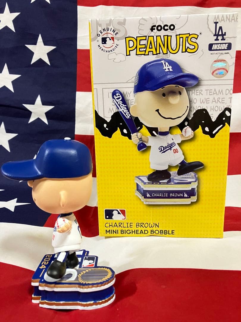 世界限定150個!! ロサンゼルス・ドジャース チャーリー・ブラウンボブルヘッド