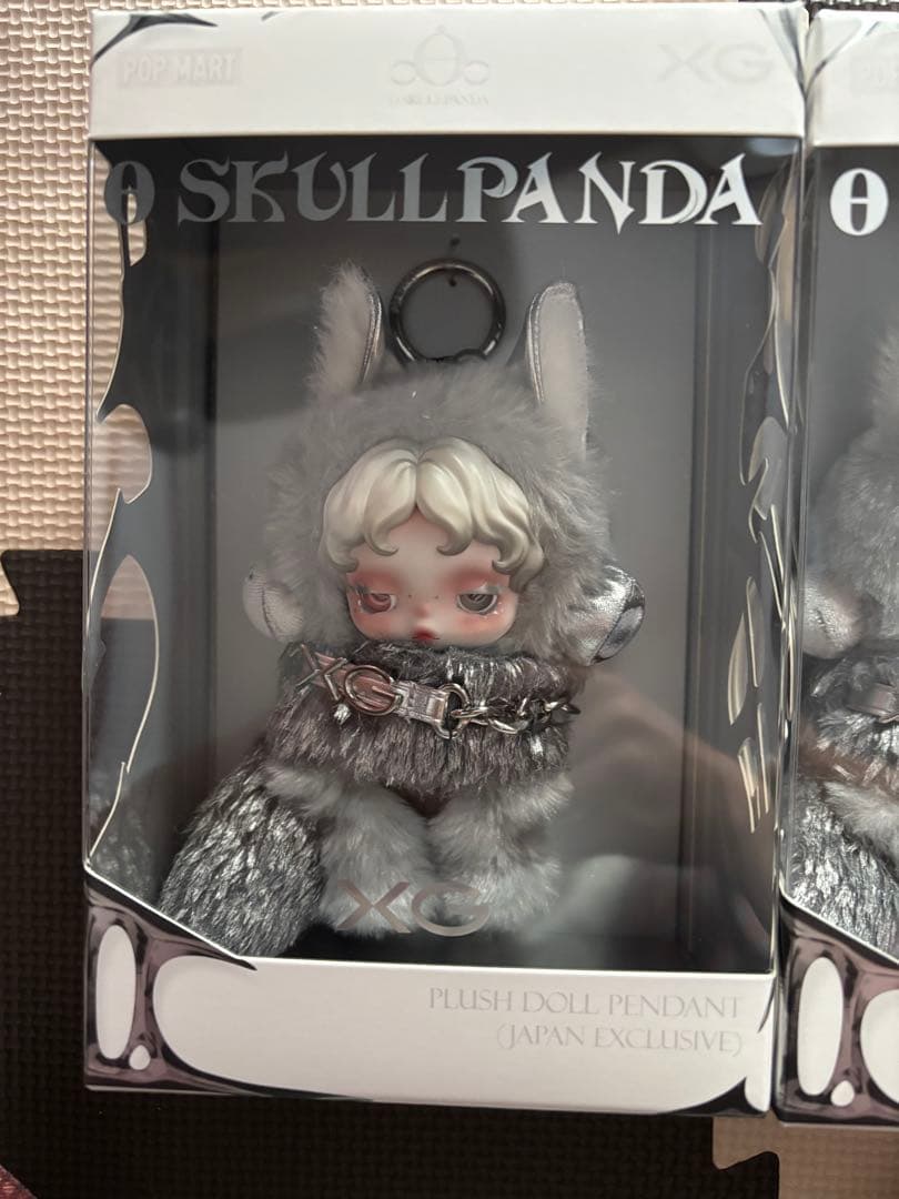 ２個セットSKULL PANDA XGコラボ ぬいぐるみペンダント 日本限定