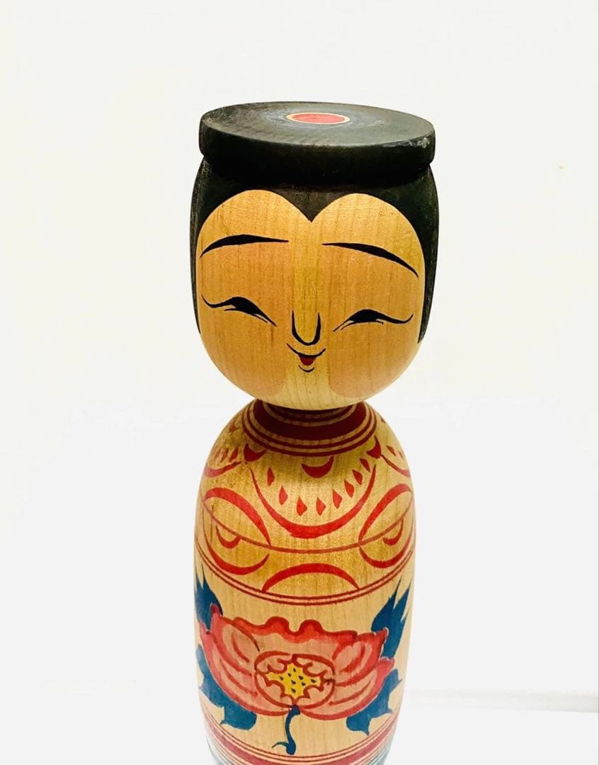 中古　こけし　希少　日本　レア　人形　木製　伝統　盛みつを　コレクション　GG