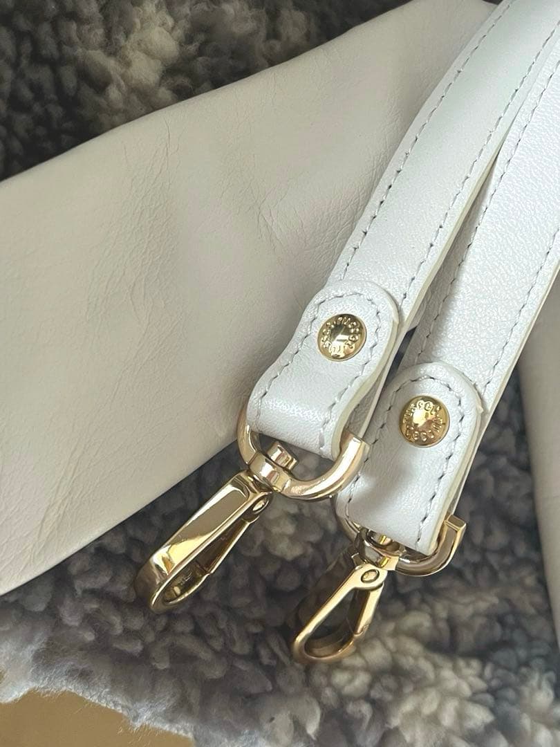 russet ラウンド　ボアショルダーバッグ 2way