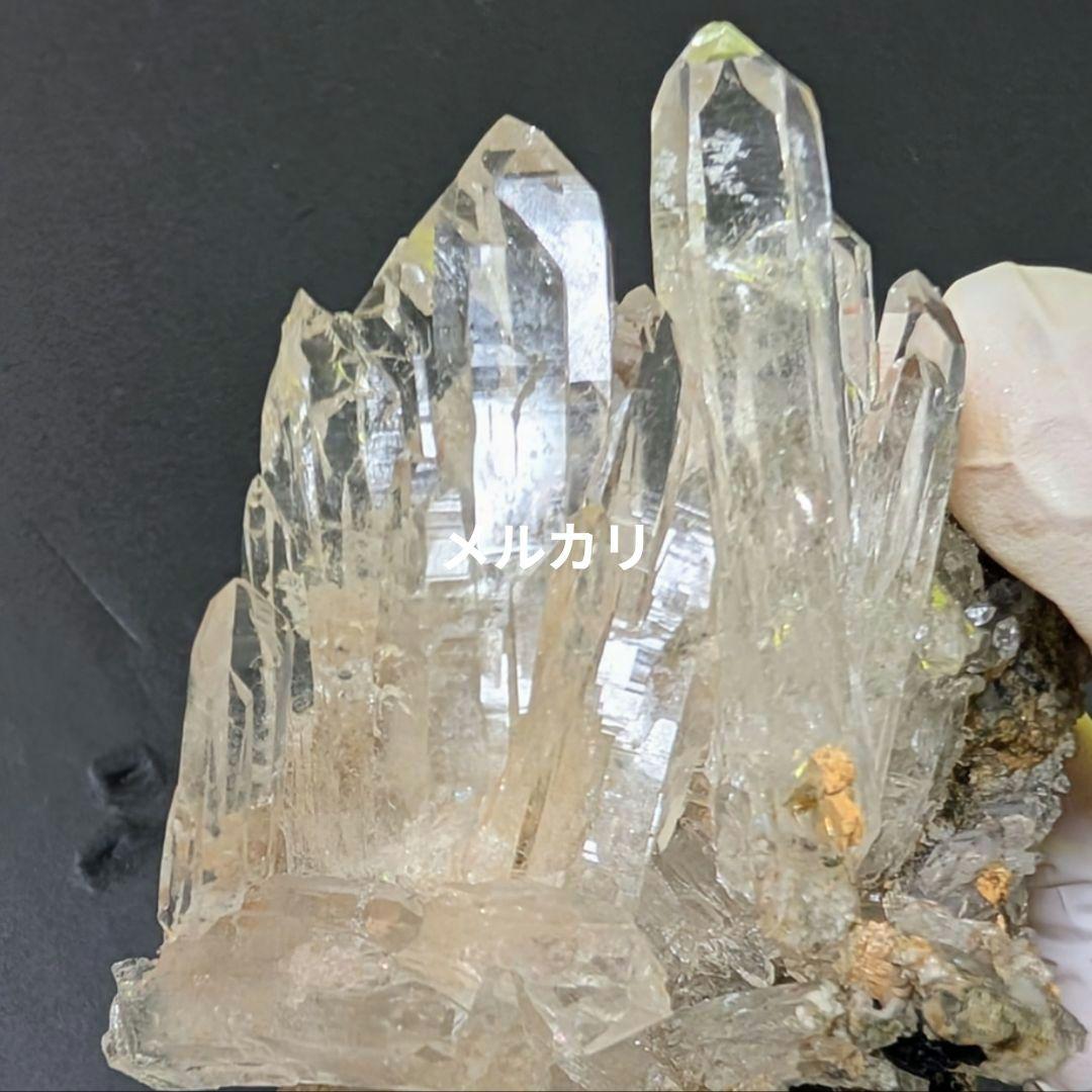 パルギ産　水晶クラスター