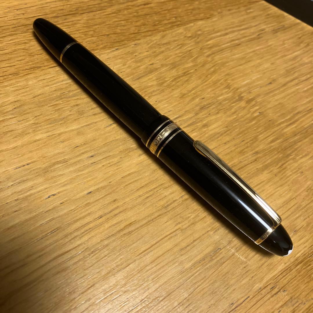 MONT BLANC ブラック万年筆 専用ケース付き