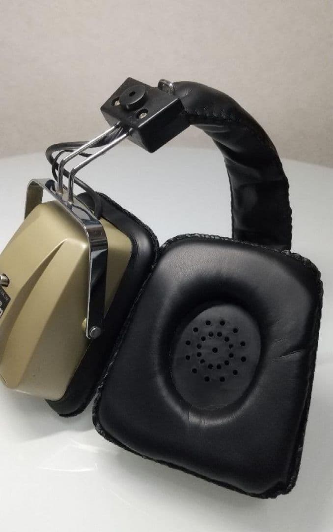 【ほぼ未使用】希少 激レア ローラーメイト ヘッドホン型 ラジオ