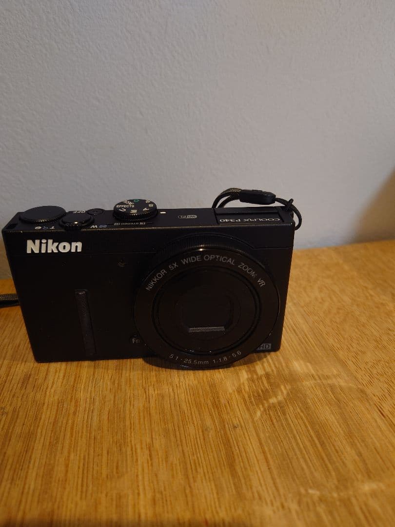 デジタルカメラ Nikon COOLPIXP340