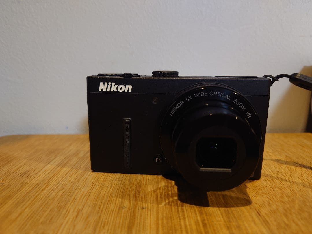 デジタルカメラ Nikon COOLPIXP340