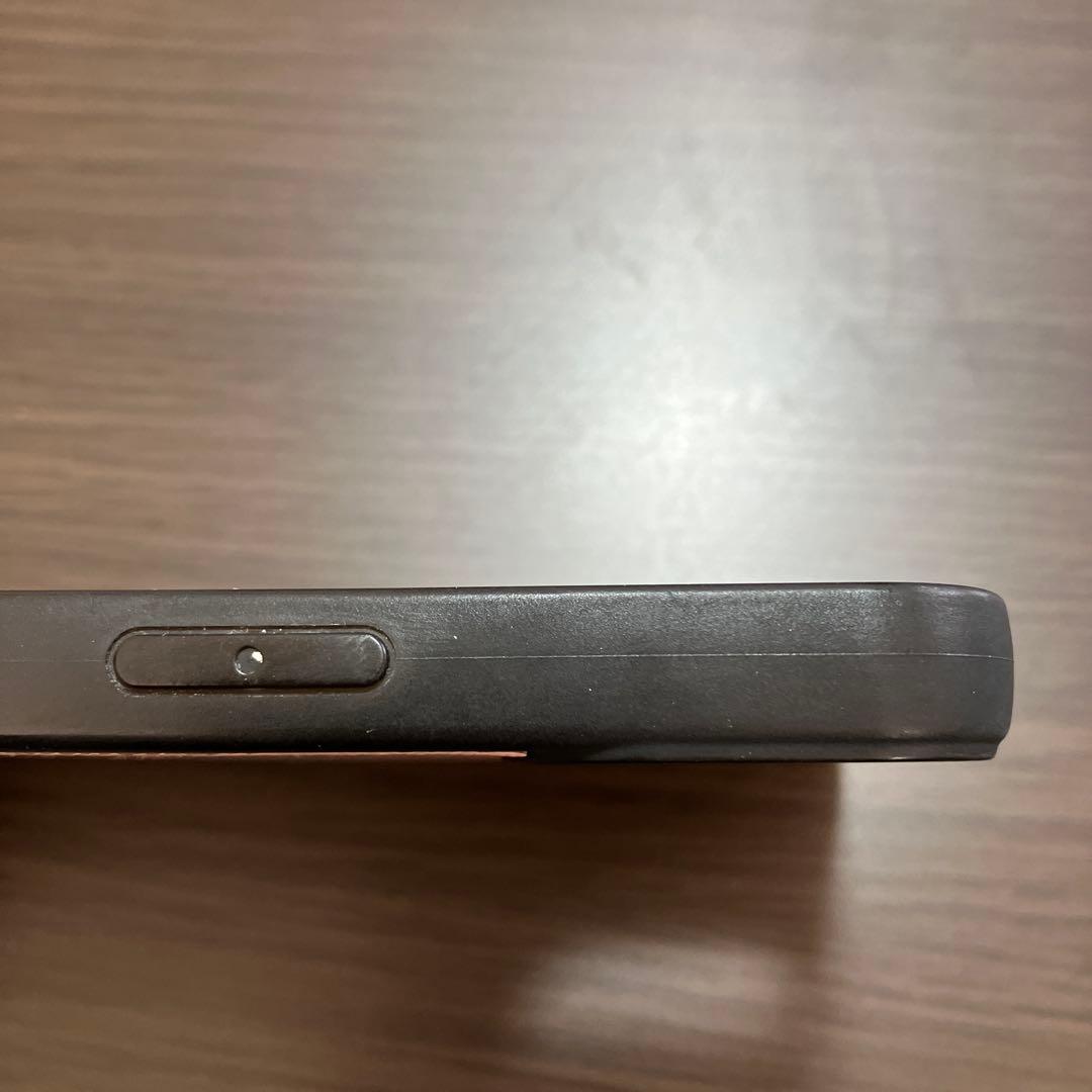 PRADA iPhone13 カバー