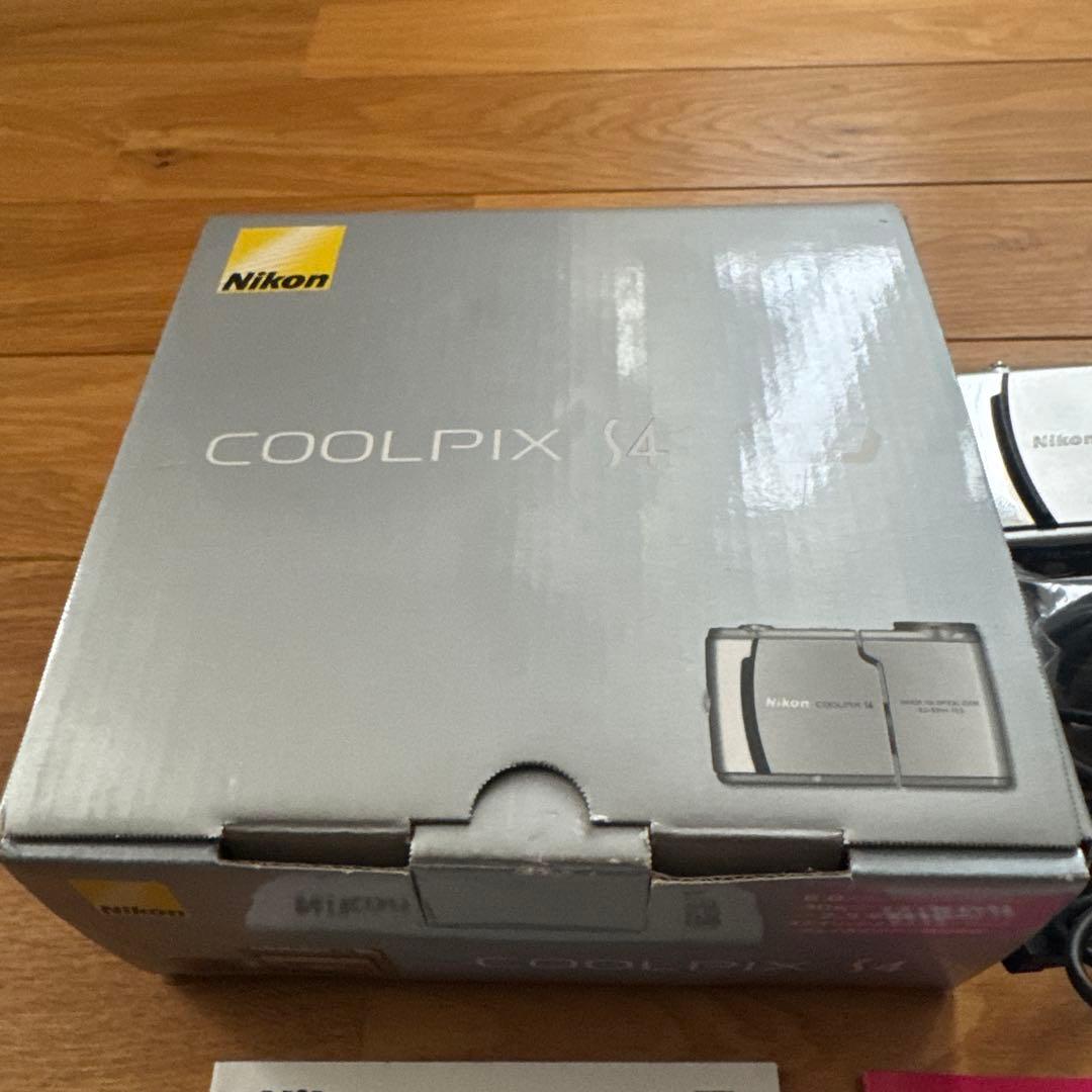 NikonクールピクスS4デジタルカメラcoolpix単三電池仕様レトロ