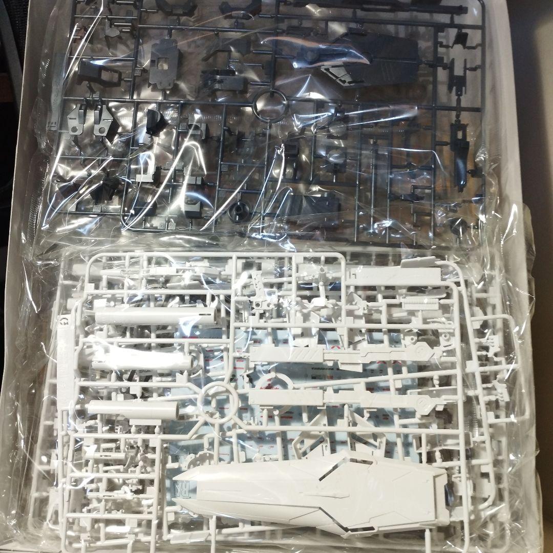 MG νガンダムver.ka 1/100 ガンプラ