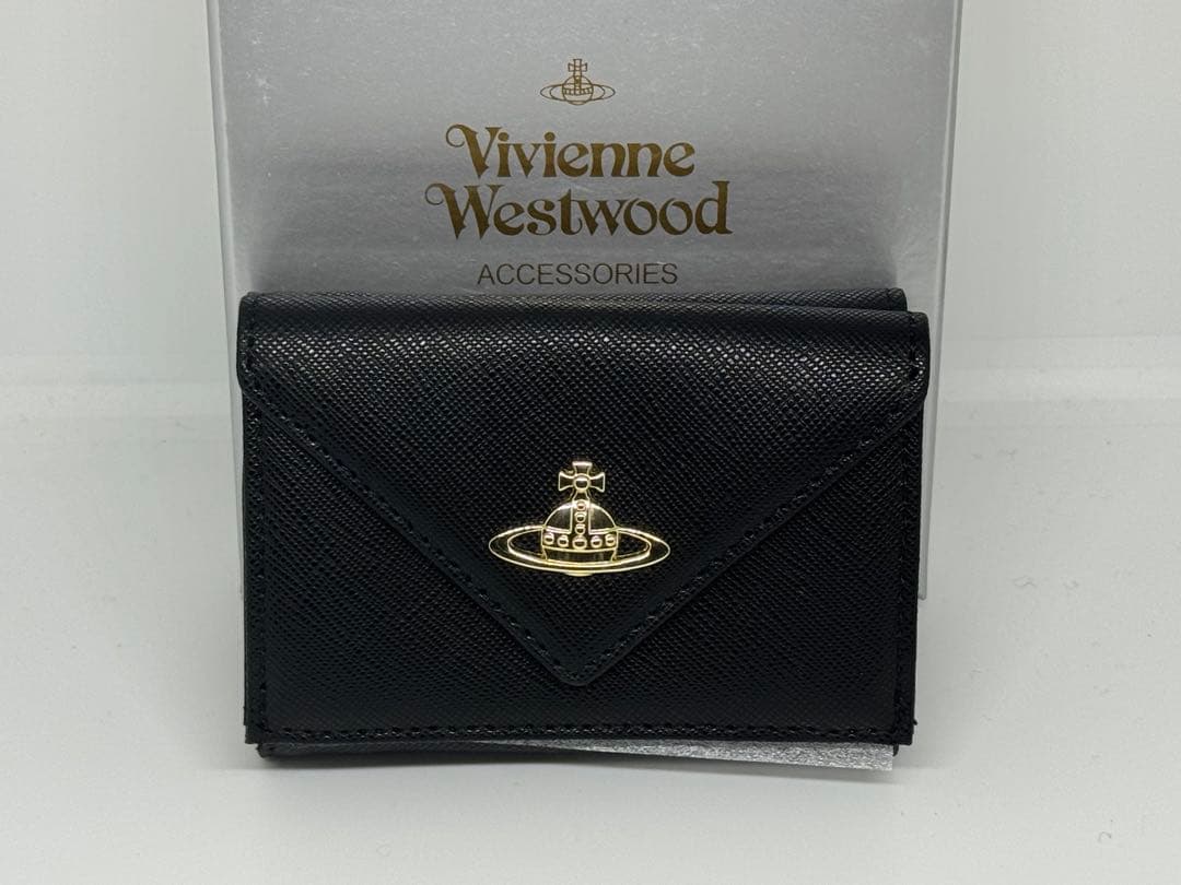 【新品未使用】Vivienne Westwood ブラック三つ折り財布