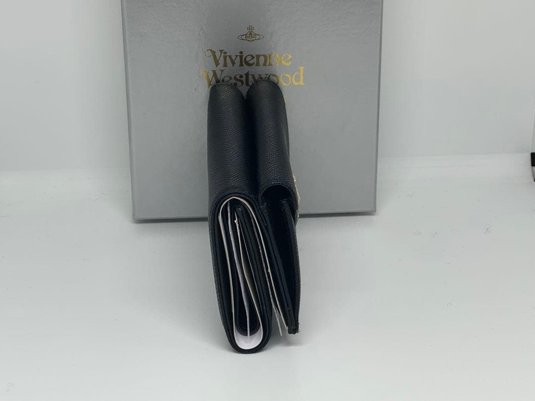 【新品未使用】Vivienne Westwood ブラック三つ折り財布