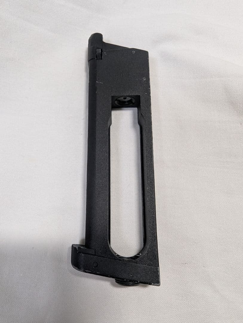 トイガン Carbon8 M45CQP Co2 GBB