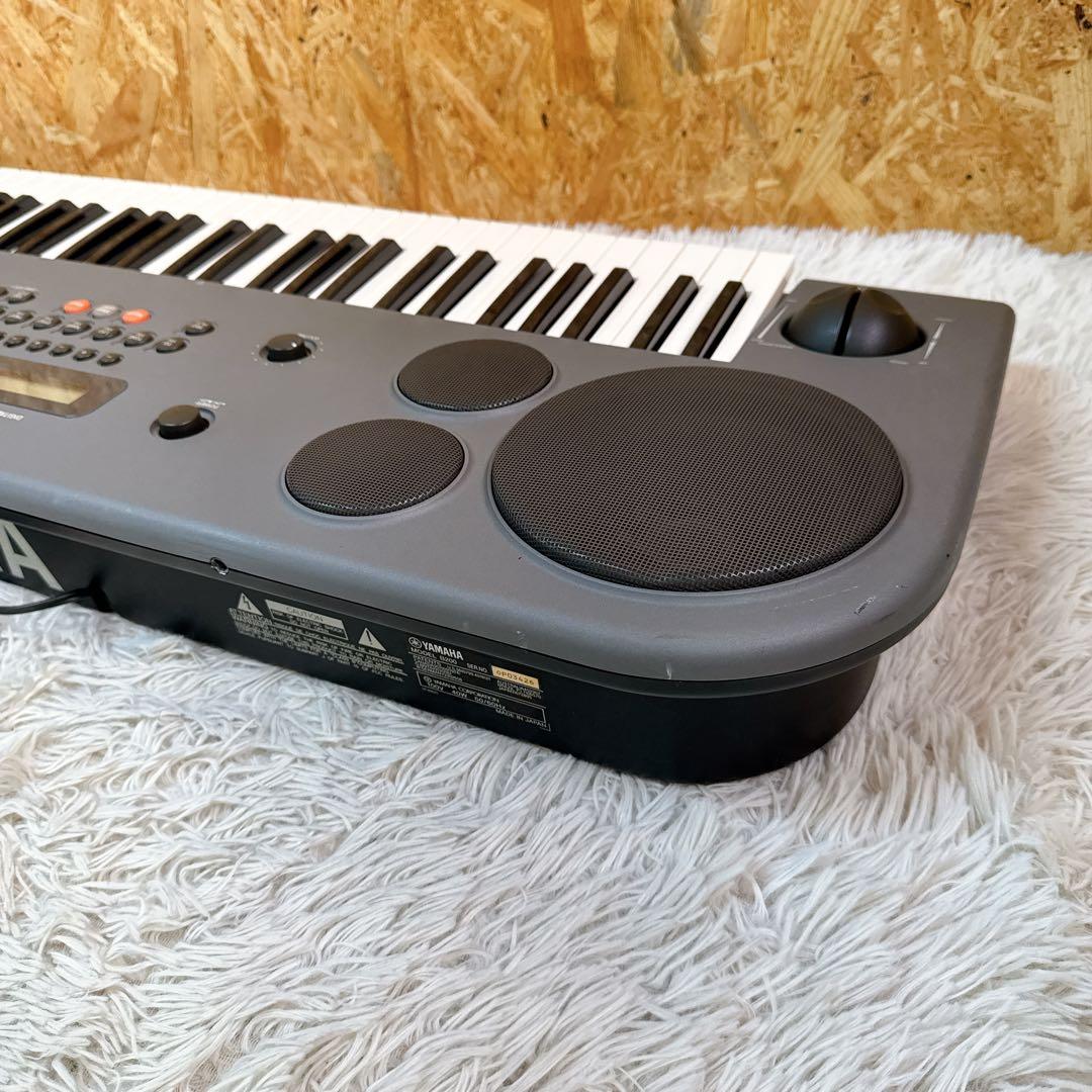 YAMAHA シンセサイザー EOS B200 61鍵盤 ケース+カード付き