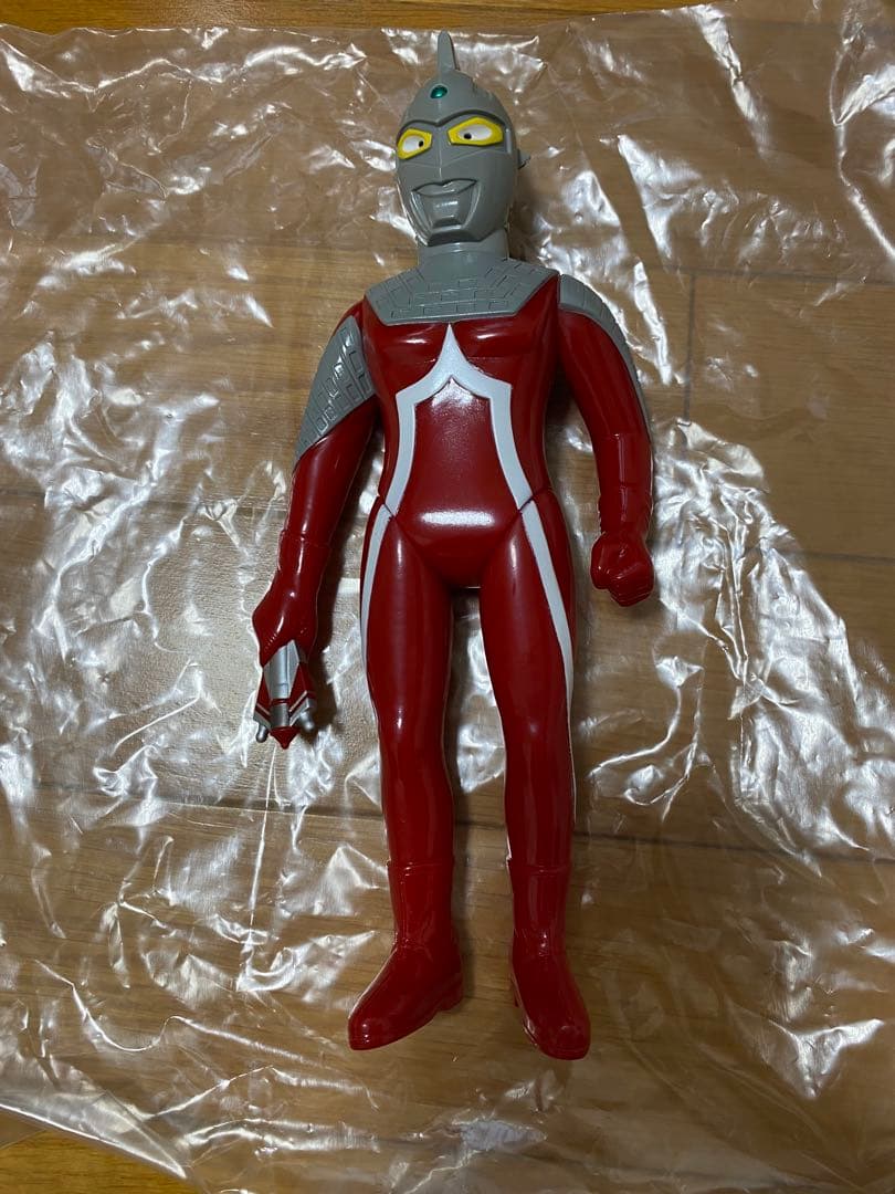 やまなやM78 星雲人 ウルトラセブン 70ウルトラスパーク持ち 銀河連邦ソフビ