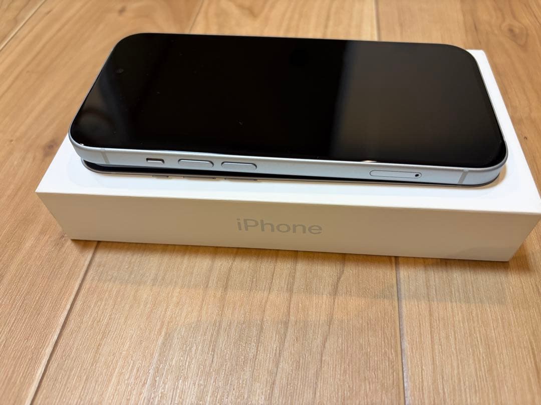 【最終値下げ　本日出荷】 iPhone 15 128gb simフリー　ブルー